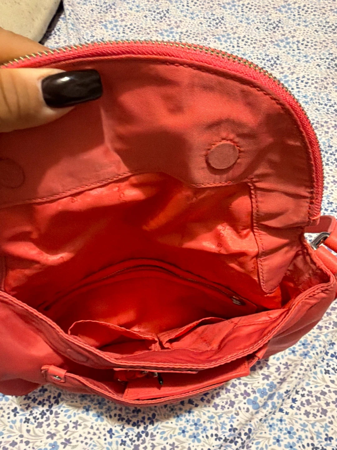 Marc by Marc Jacobs Coral Nylon Messenger Bag - photo 3