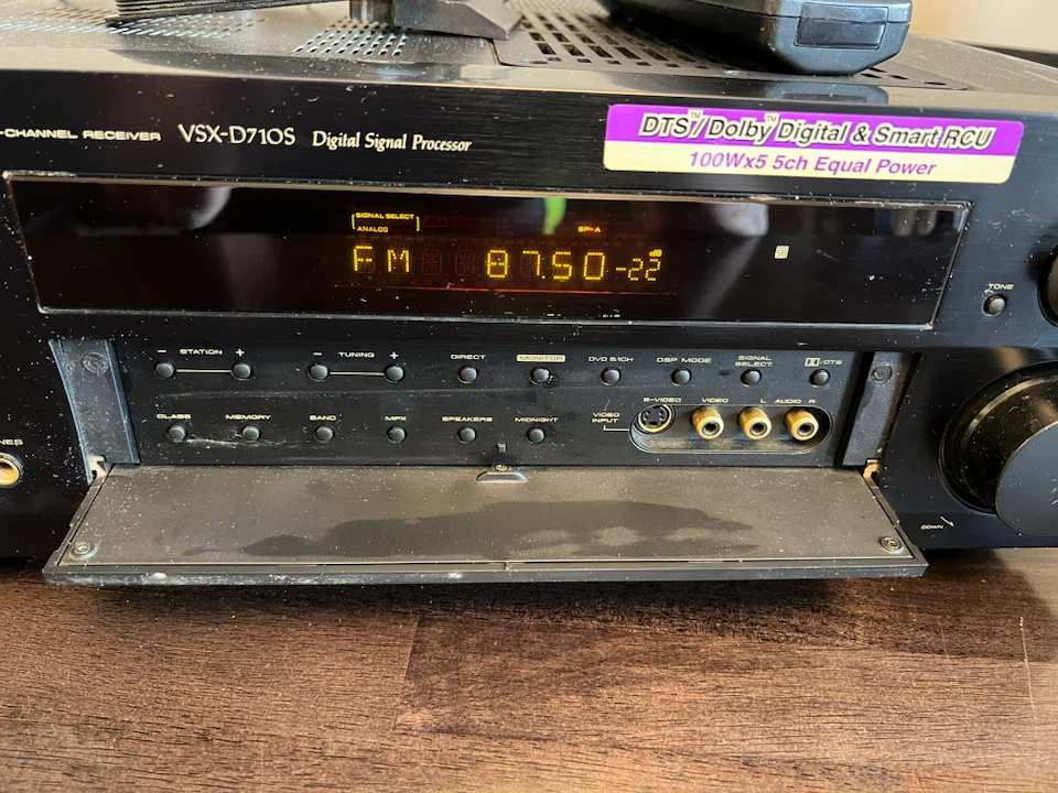 Pioneer VSX-D710S Audio/Video Multi-Channel Receiver - photo 3