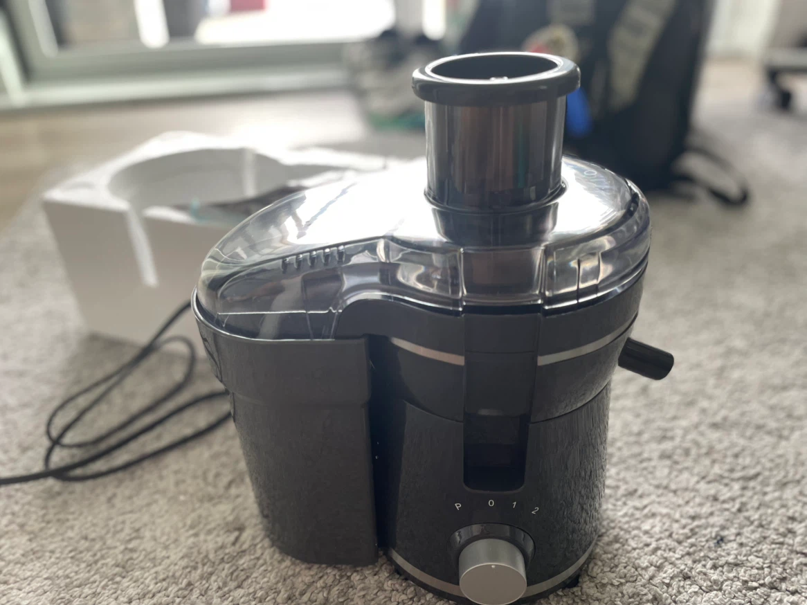 Fruit & Vegetable Juicer Machine - Brand New in Box