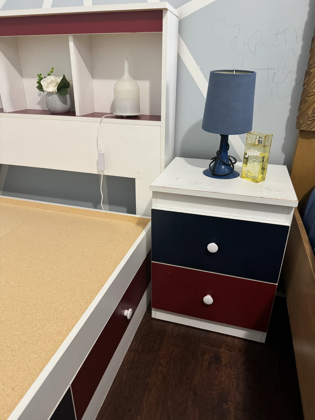 Twin Storage Bed with Headboard - photo 2