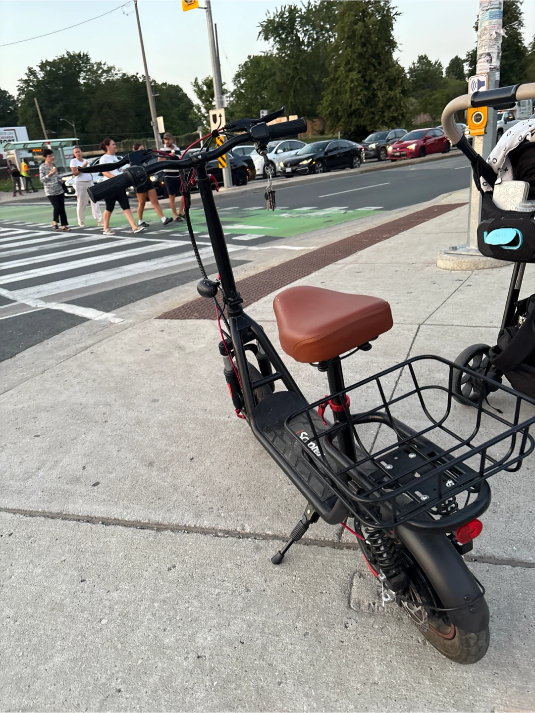 SCOO Electric Scooter with Seat and Basket - photo 4