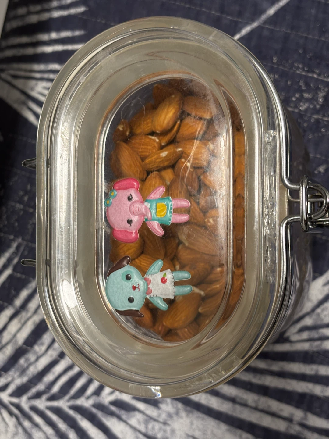 Glass Jar with Clip-Top Lid - Embossed Fruit Design - photo 3