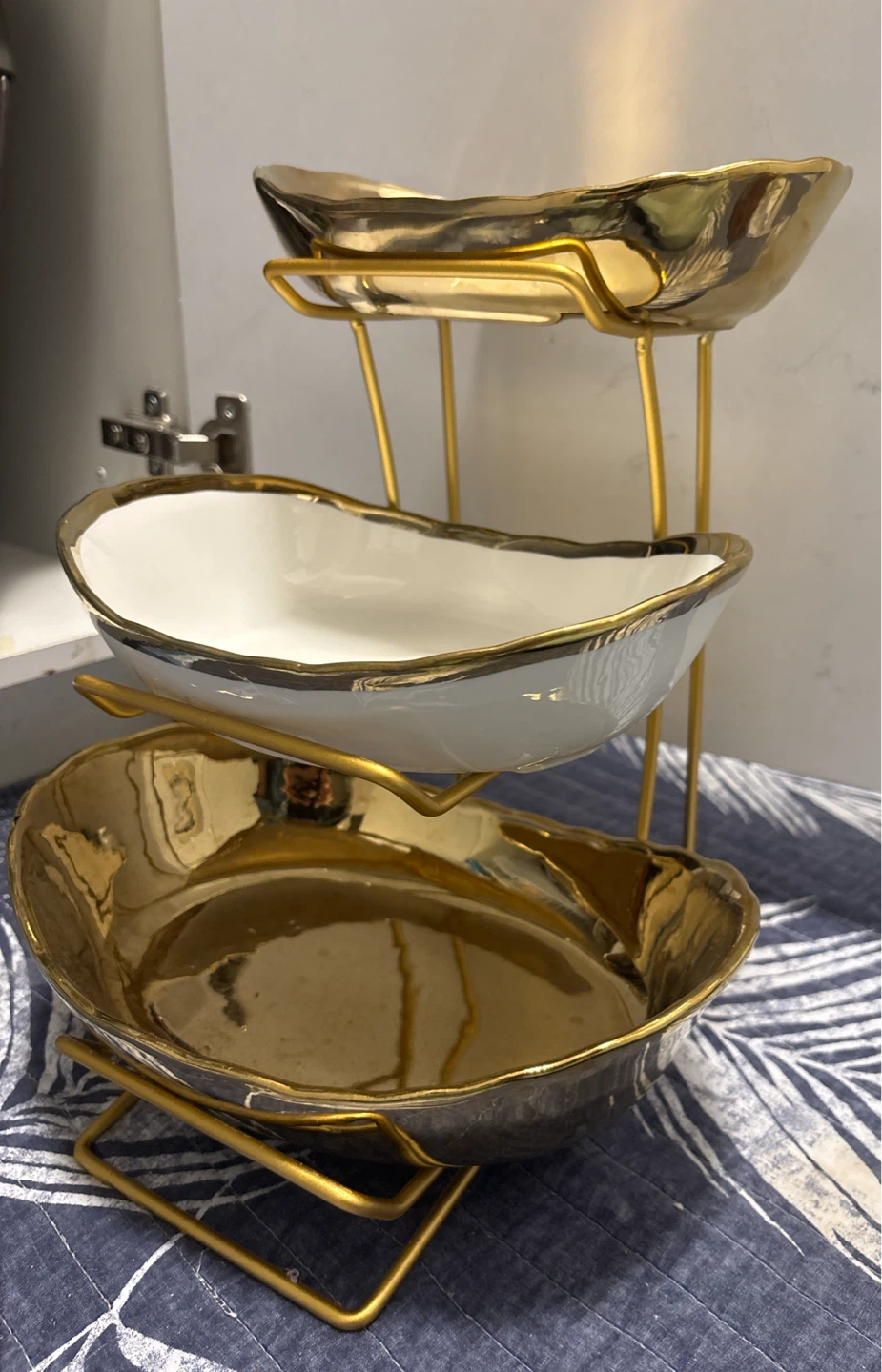 3-Tiered Serving Stand with Gold Bowls - photo 3
