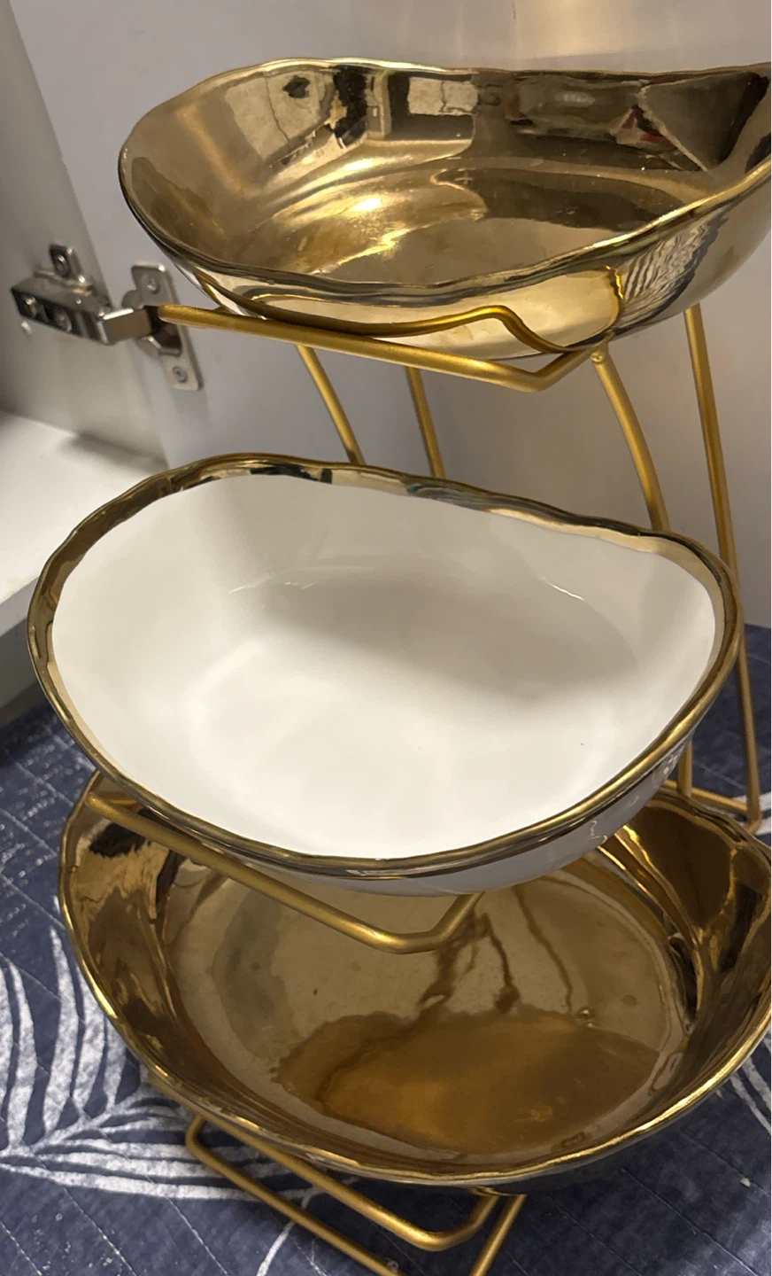 3-Tiered Serving Stand with Gold Bowls - photo 4