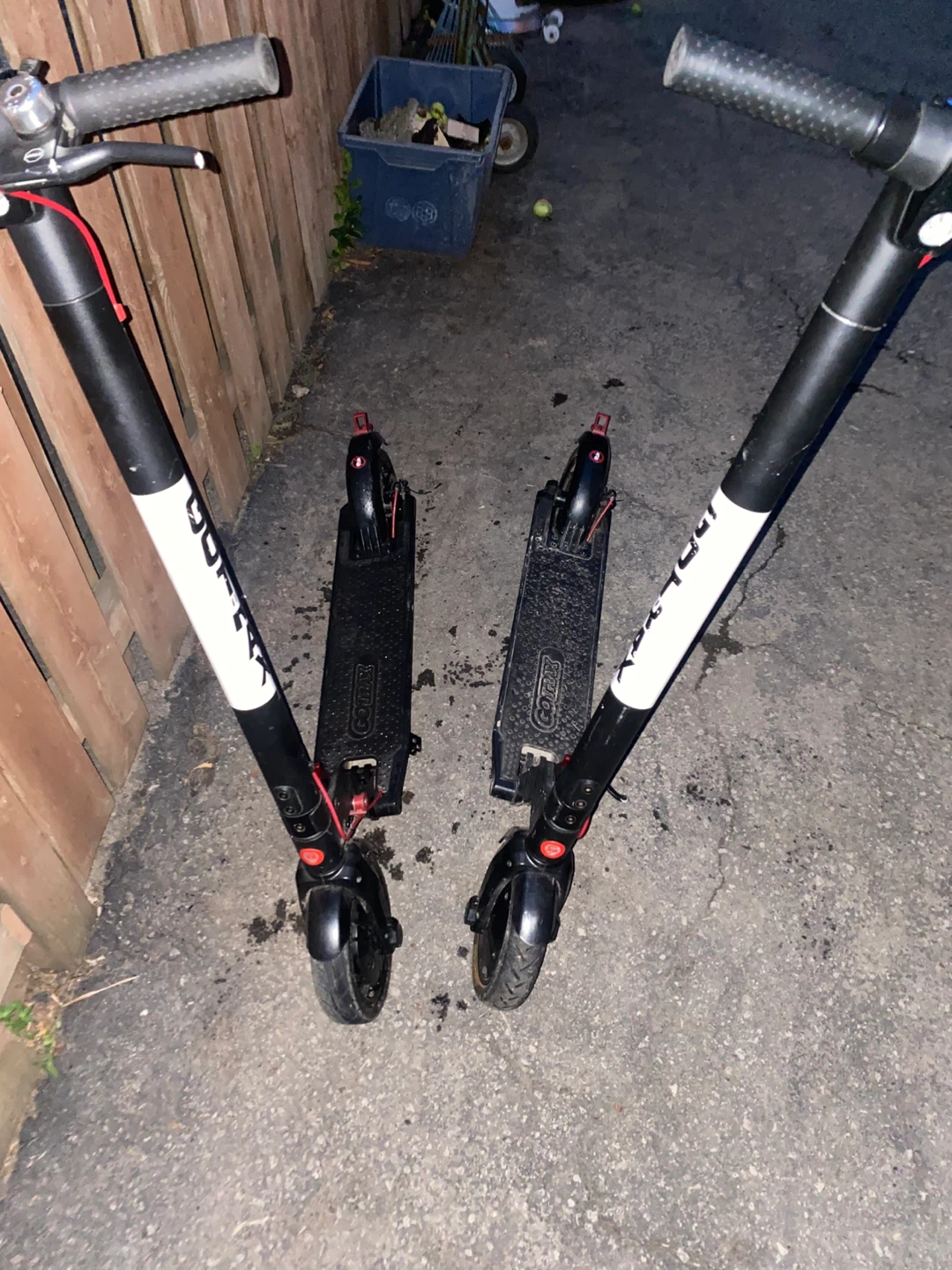Gotrax Electric Scooters (2x) - photo 3