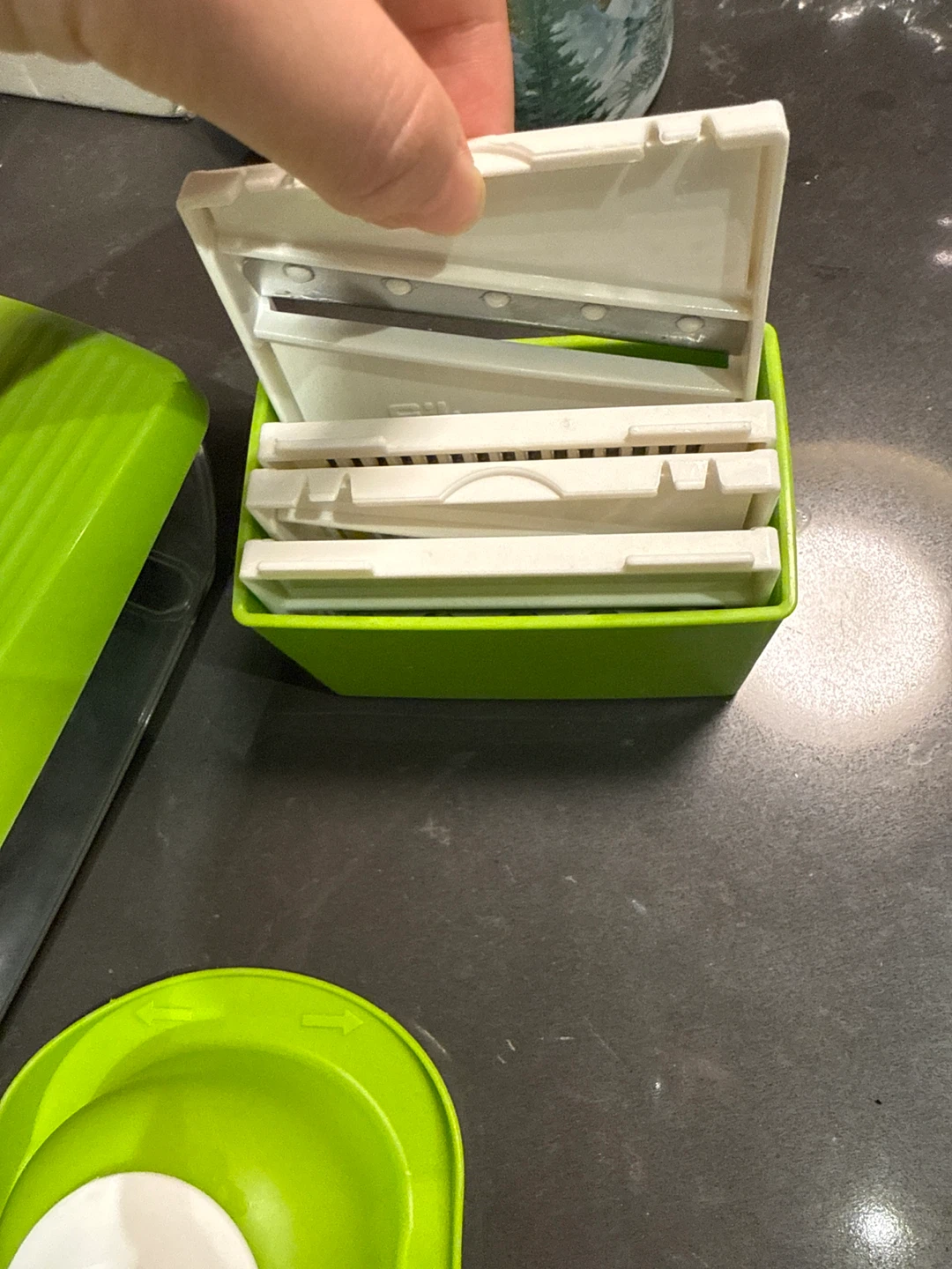 Green Vegetable Slicer and Dicer Set - photo 3