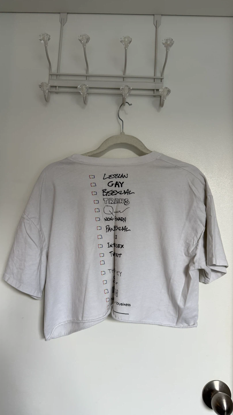 Hollister White Cropped T-Shirt - photo 2