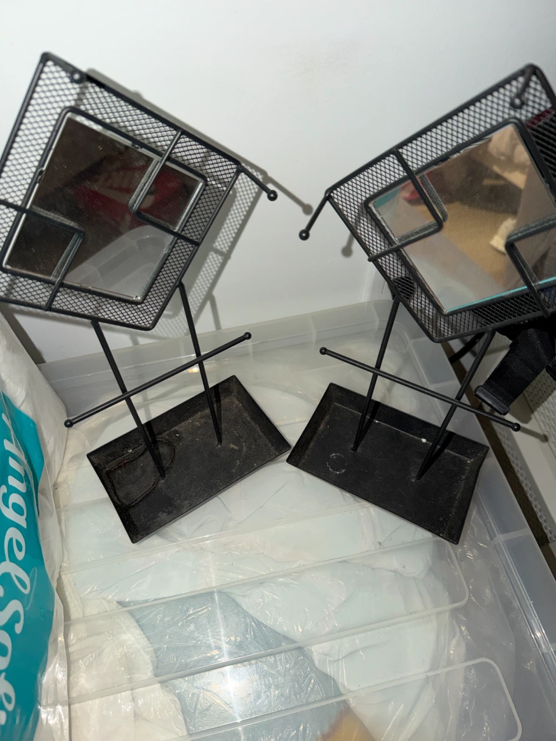 Set of 2 Black Metal Wire Display Stands with Mirrors