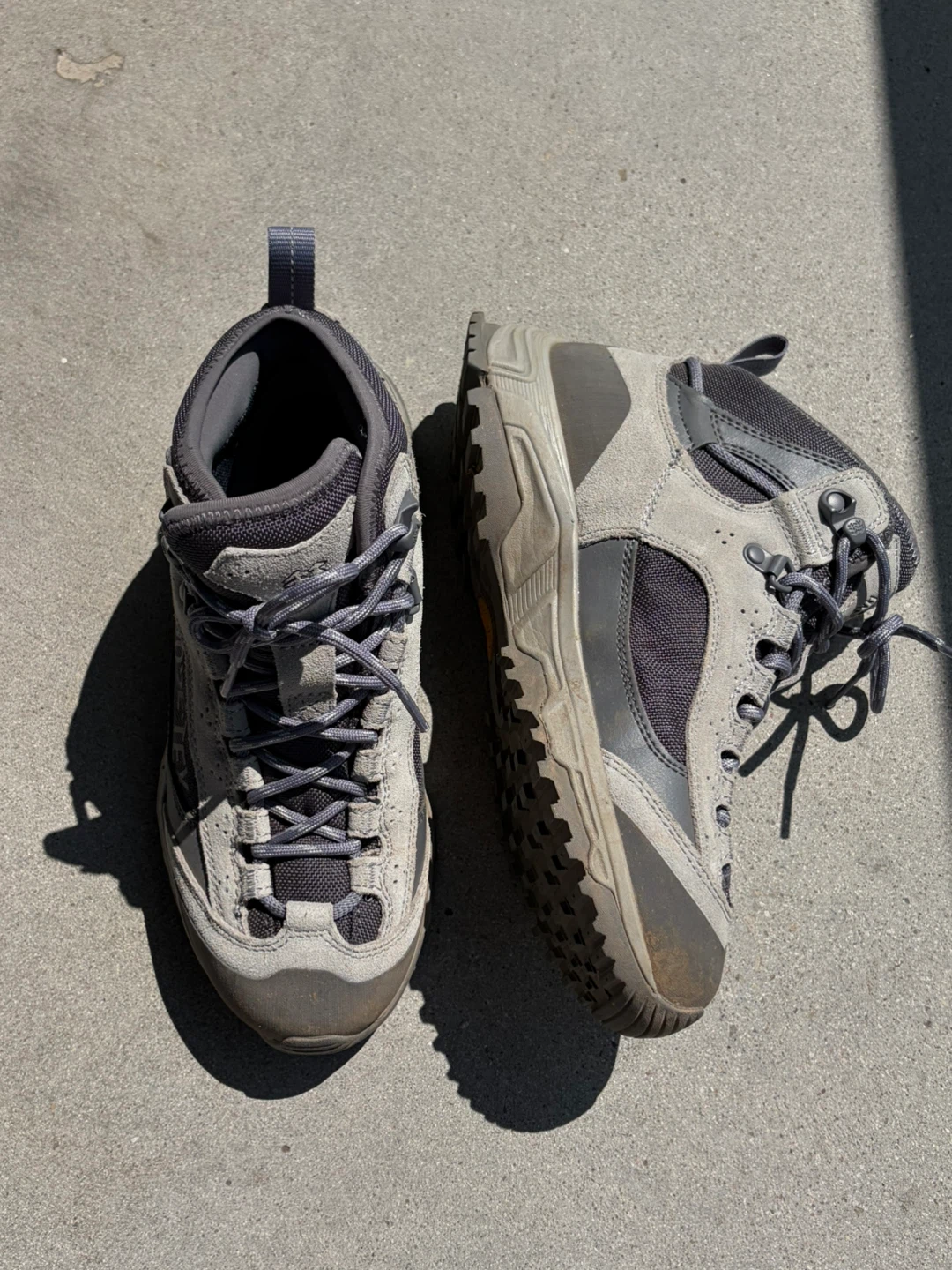 Gore-Tex Hiking Boots - photo 3