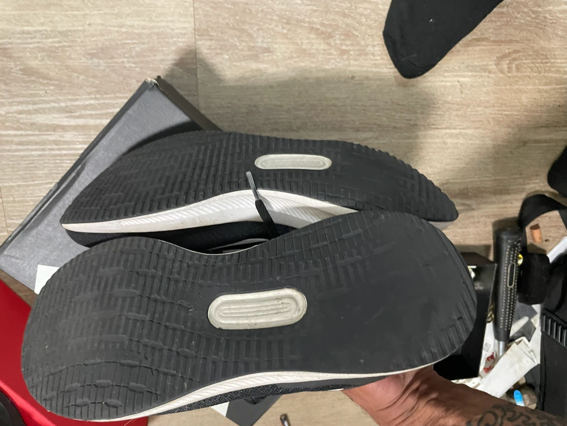 Adidas Runfalcon 5 Running Shoes - Size 9.5 - photo 2