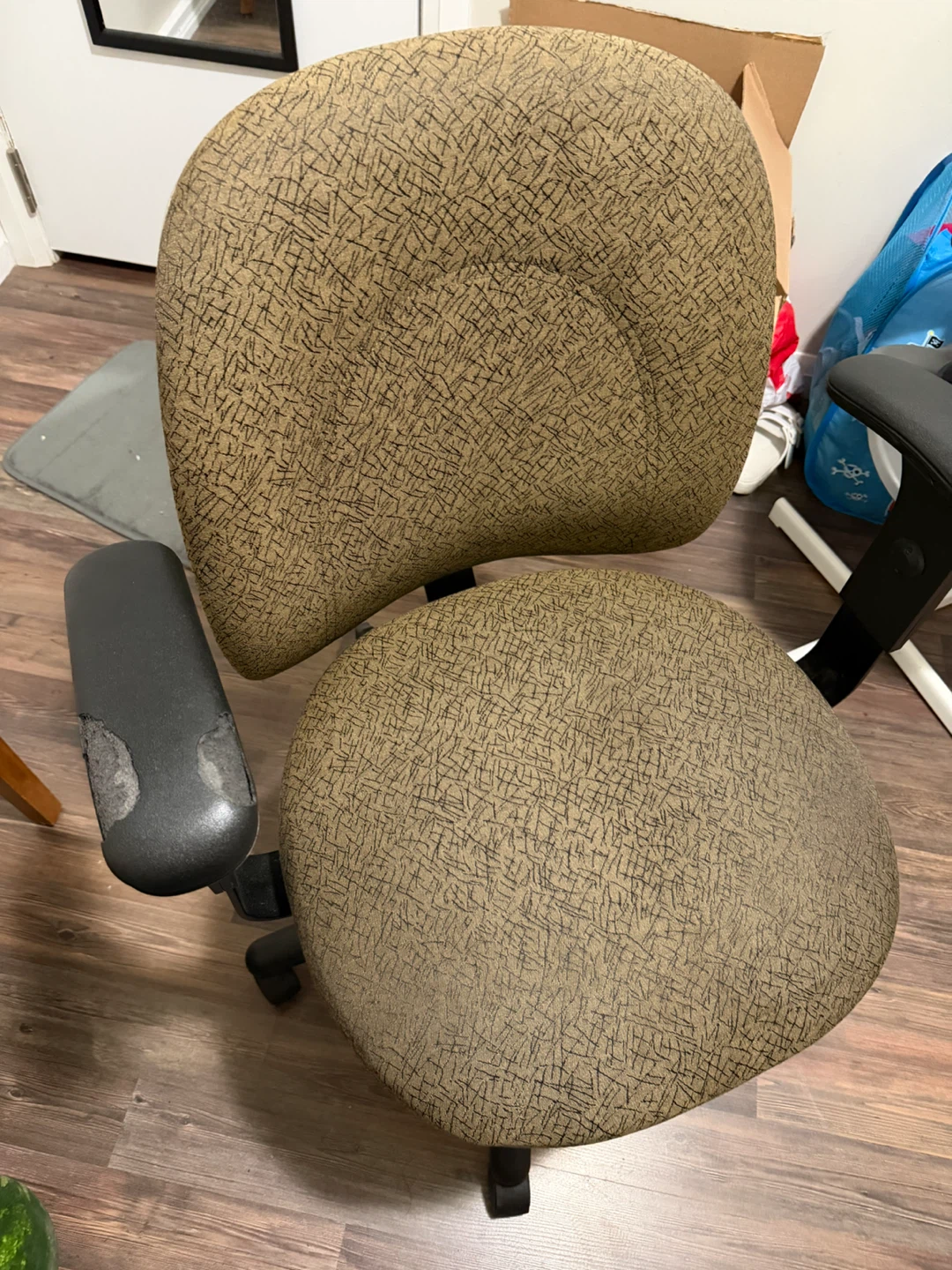 Brown Office Chair with Adjustable Height - photo 4