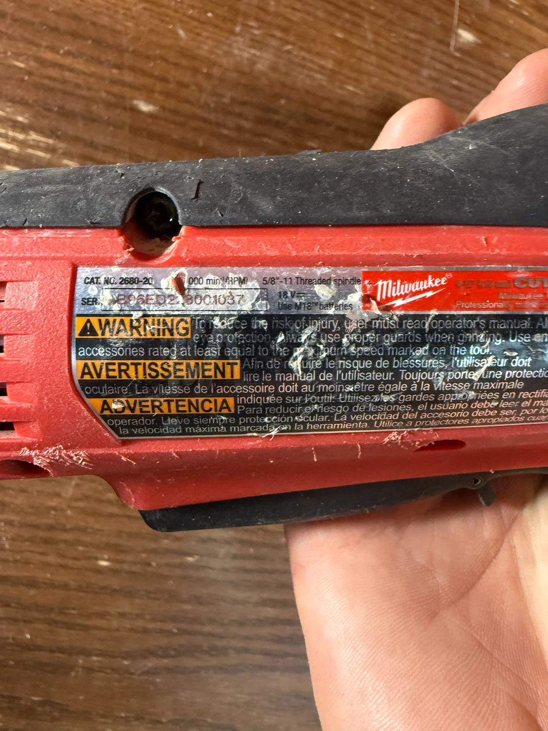 Milwaukee M18 18V Lithium-Ion Cordless 4-1/2-in. Grinder 2680-20 - photo 4