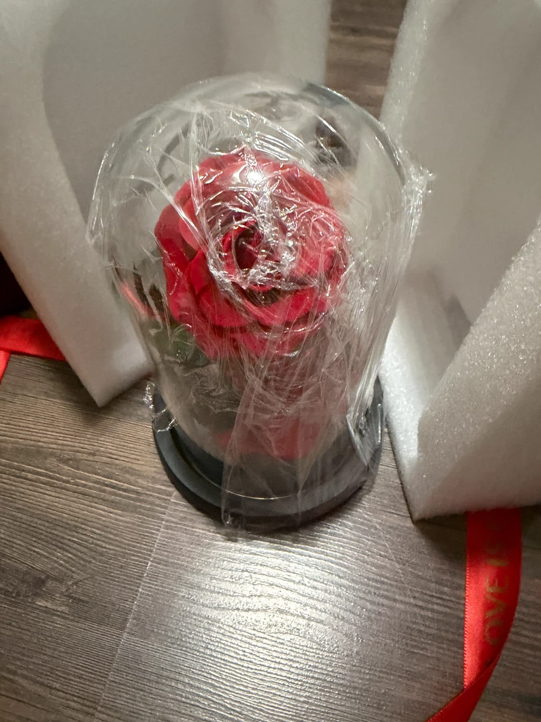Preserved Red Rose in Glass Dome - photo 2