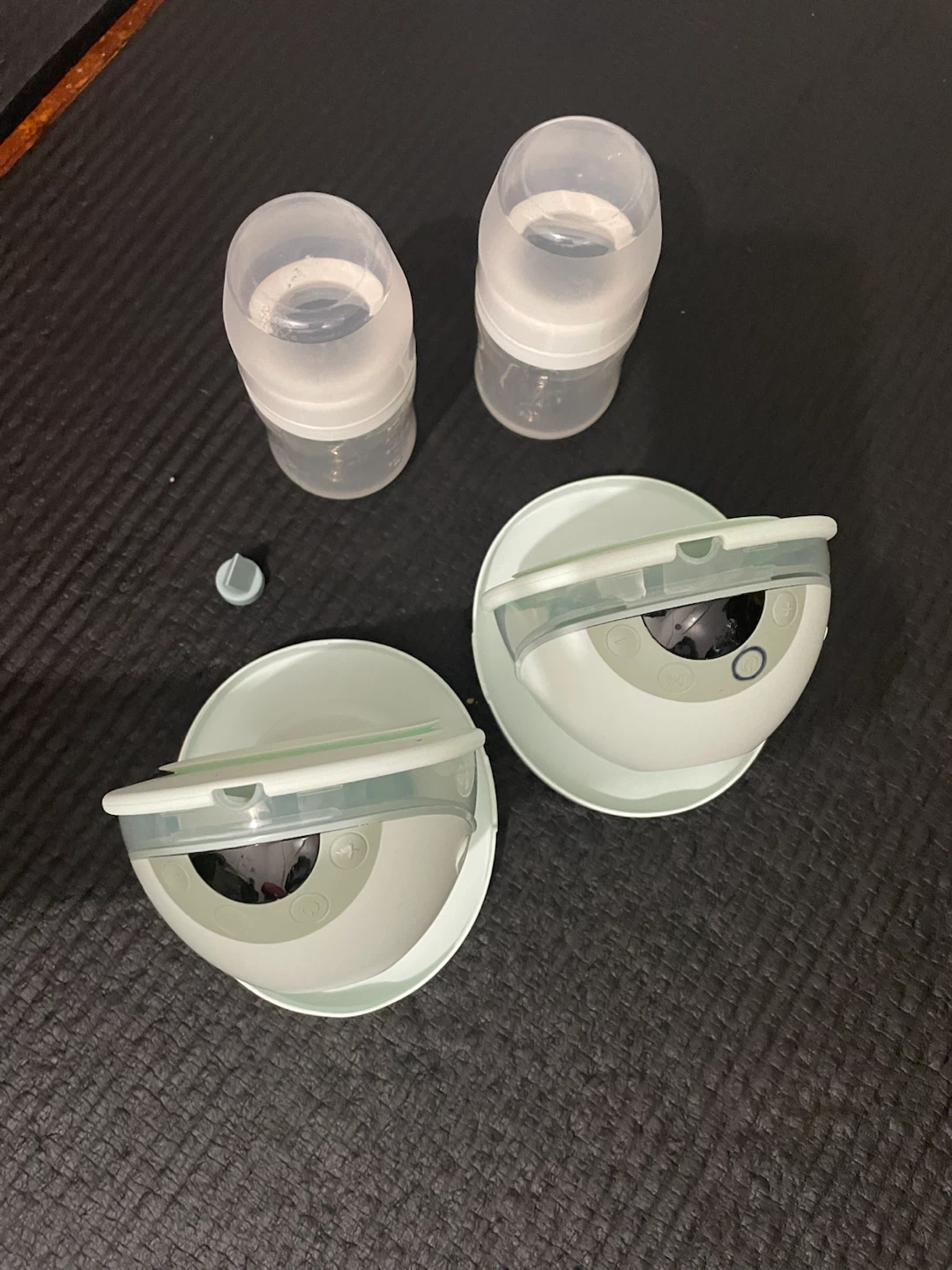 Paruu Wearable Breast Pump (2 Pack) - photo 2