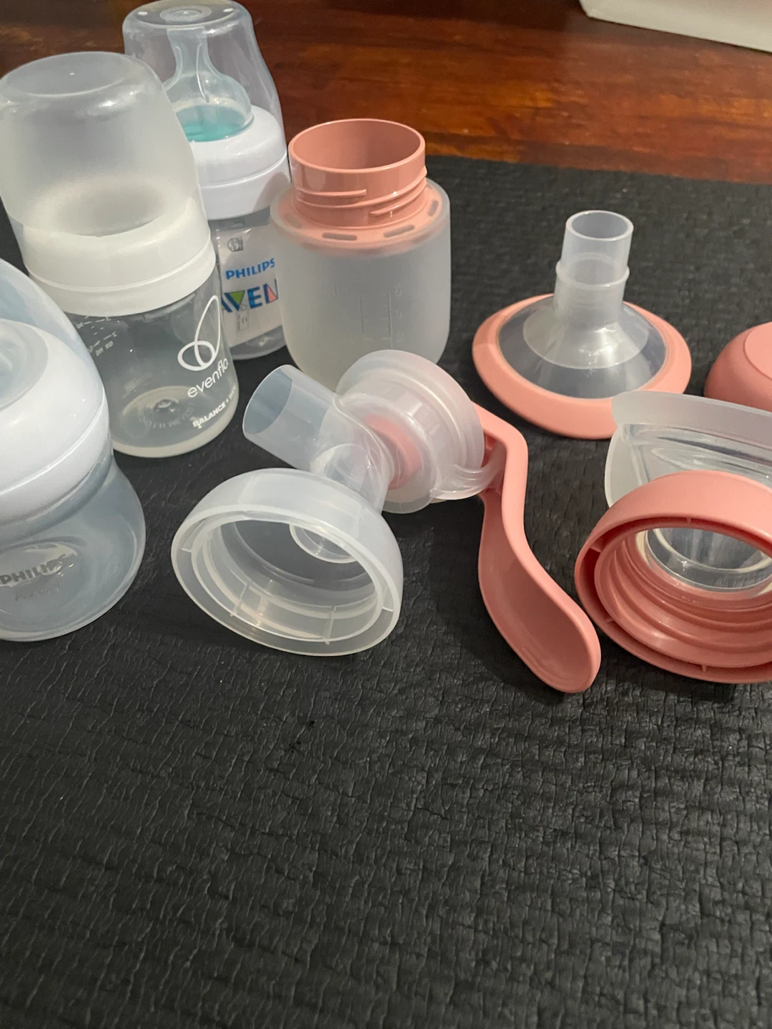 Frida Mom Breast Pump Parts with unused small bottles - photo 3