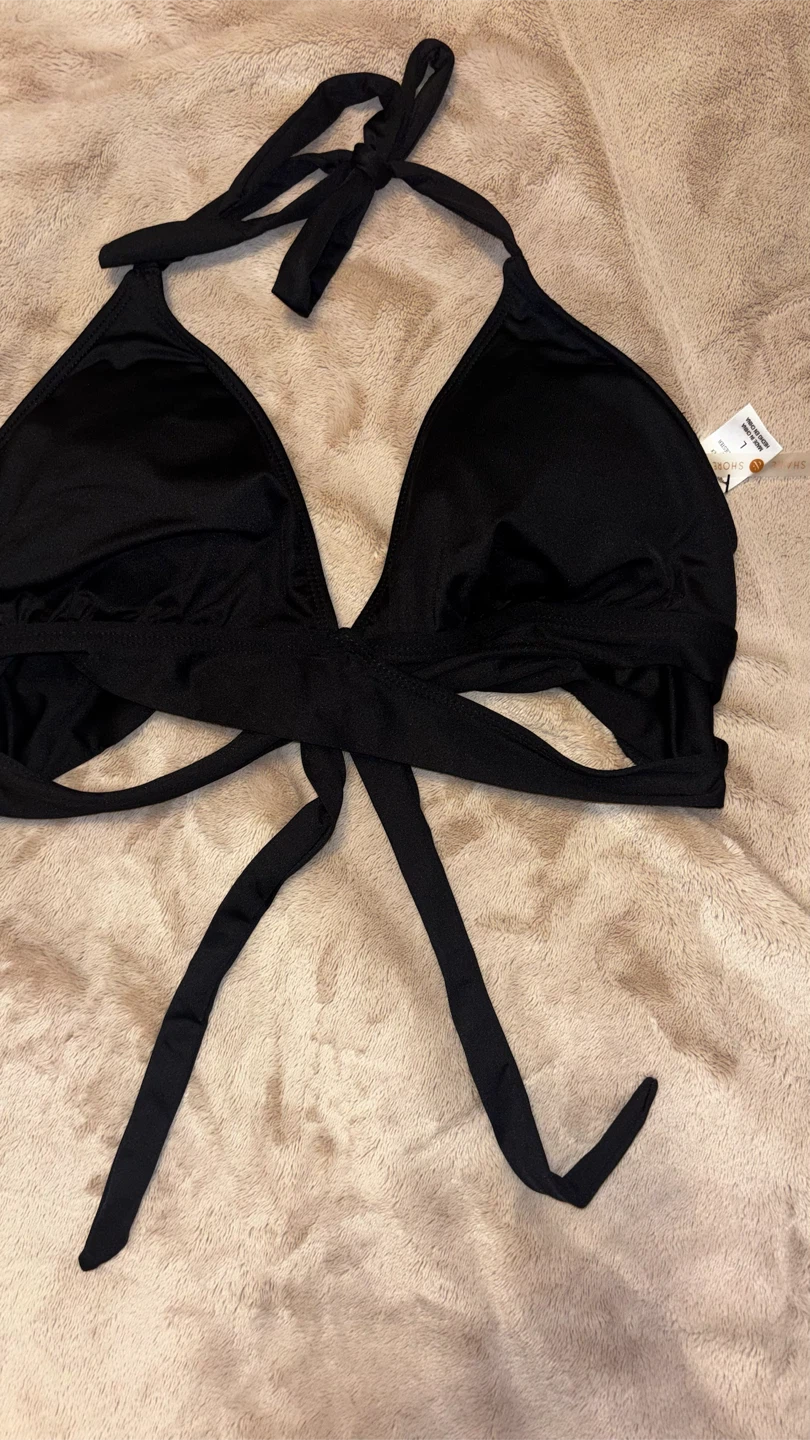 Black Wrap Bikini Top - photo 3