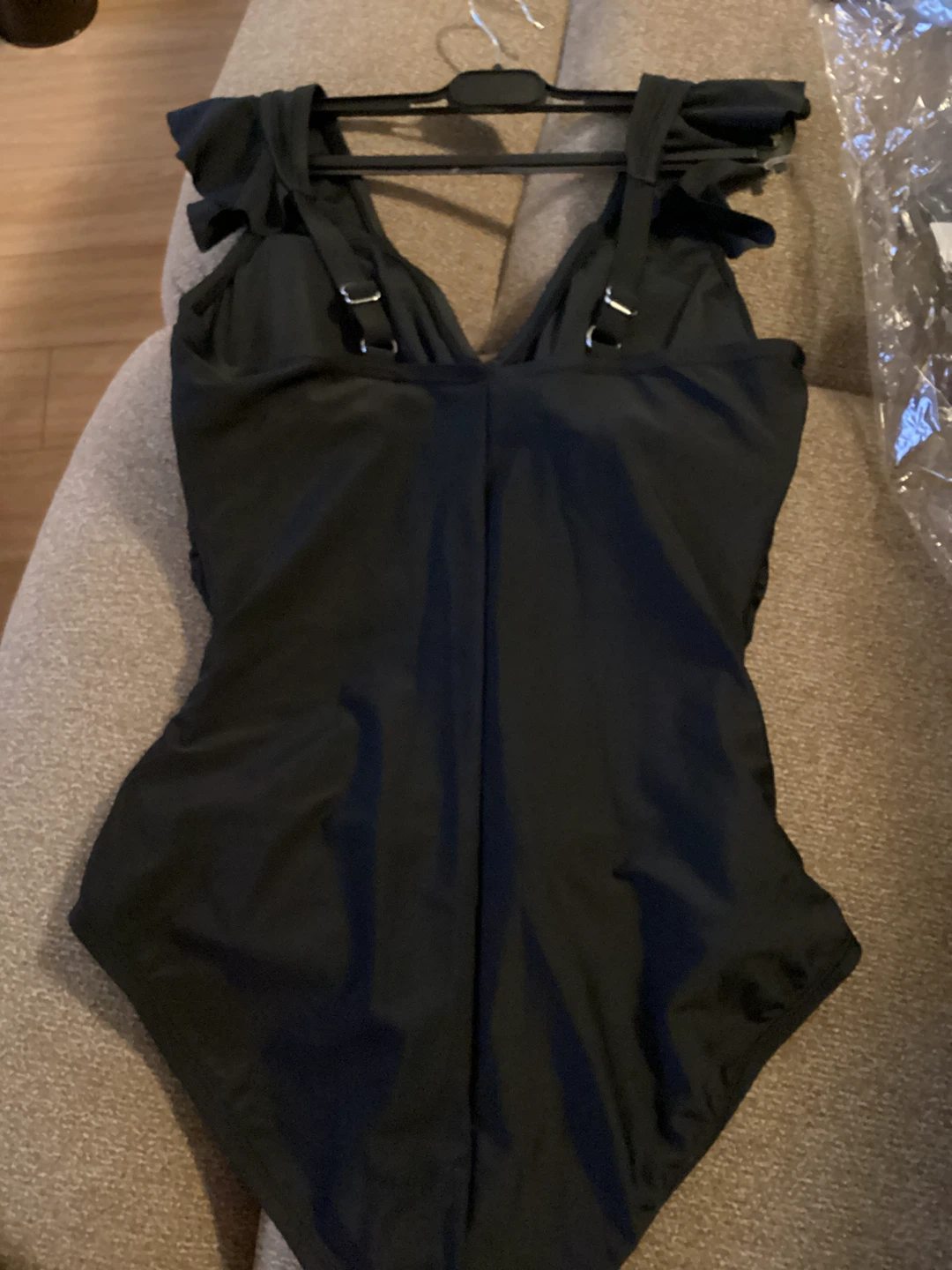 Black Swimsuit Women's Ruffle V-Neck - 8/S - photo 4