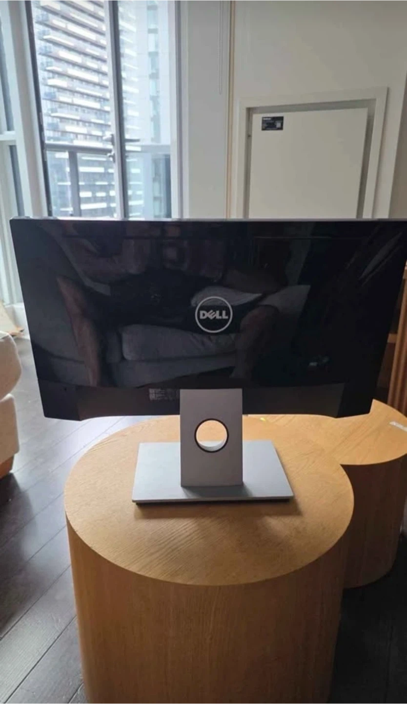 Dell 24" Full HD Monitor (SE2417HG) - Great Condition! - photo 2