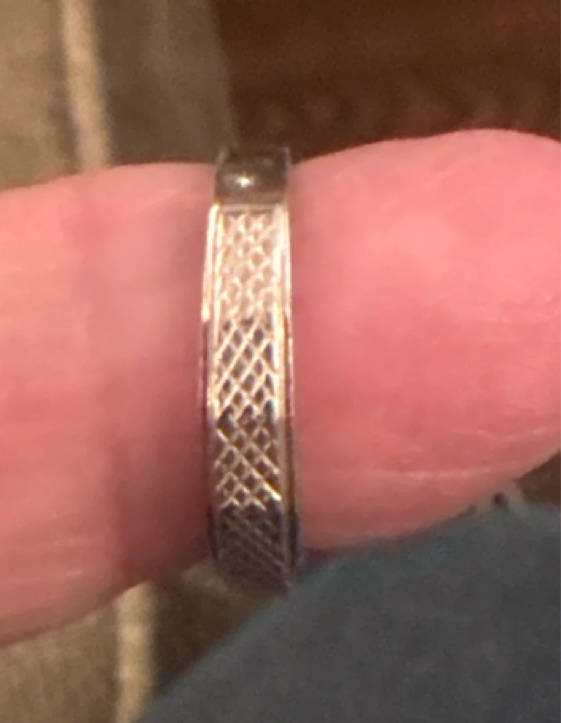 14K white Gold  size 4 ring - photo 3