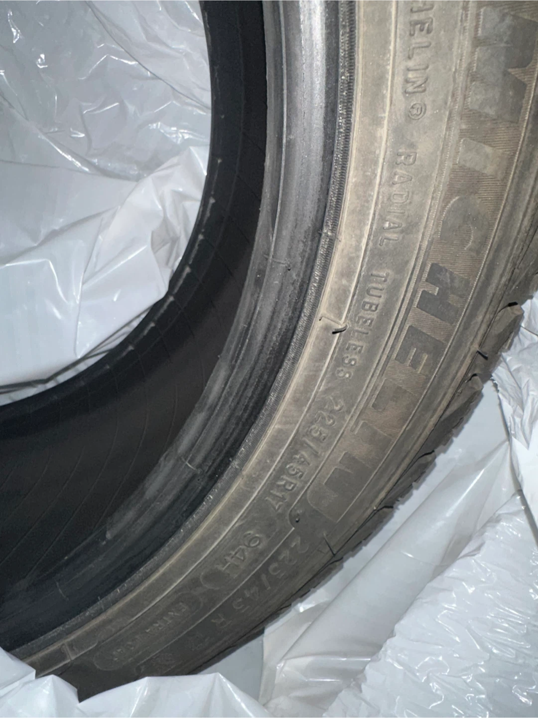 Michelin Radial Tire 225/45R17 (WINTER) - photo 2