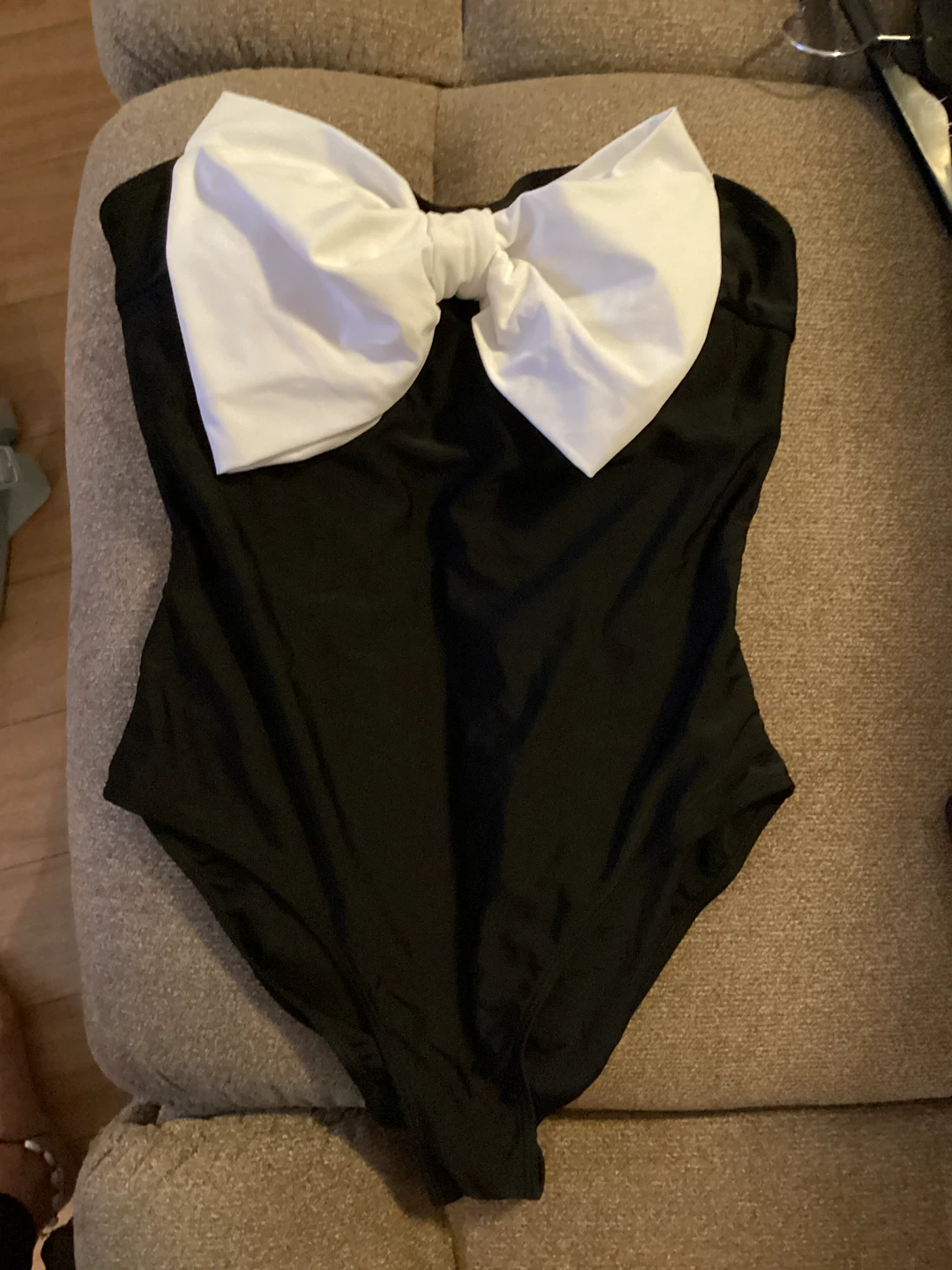 Women's Black XL Swimsuit with White Bow - photo 2