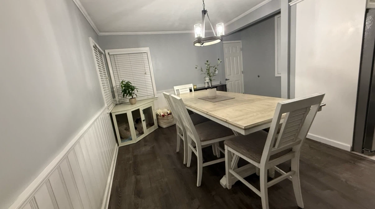 Ashley’s White and Wood Dining Set with Bench - photo 4