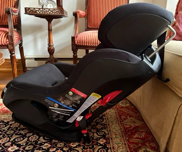 Clek Fllo Convertible Car Seat - photo 2
