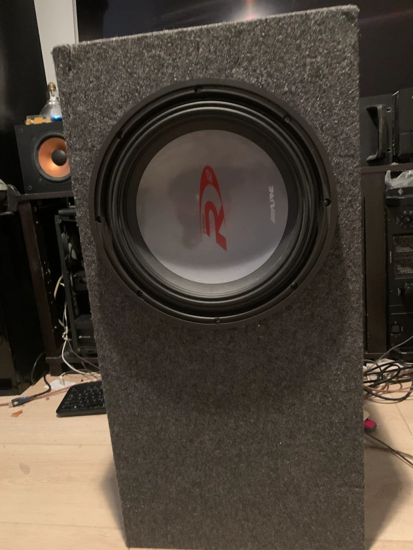 12inch alpine type r 12 D2