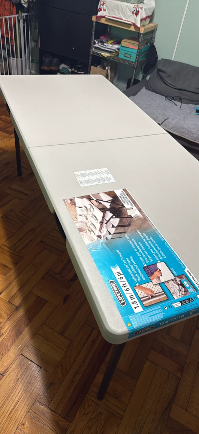 Lifetime 6 ft Folding Table