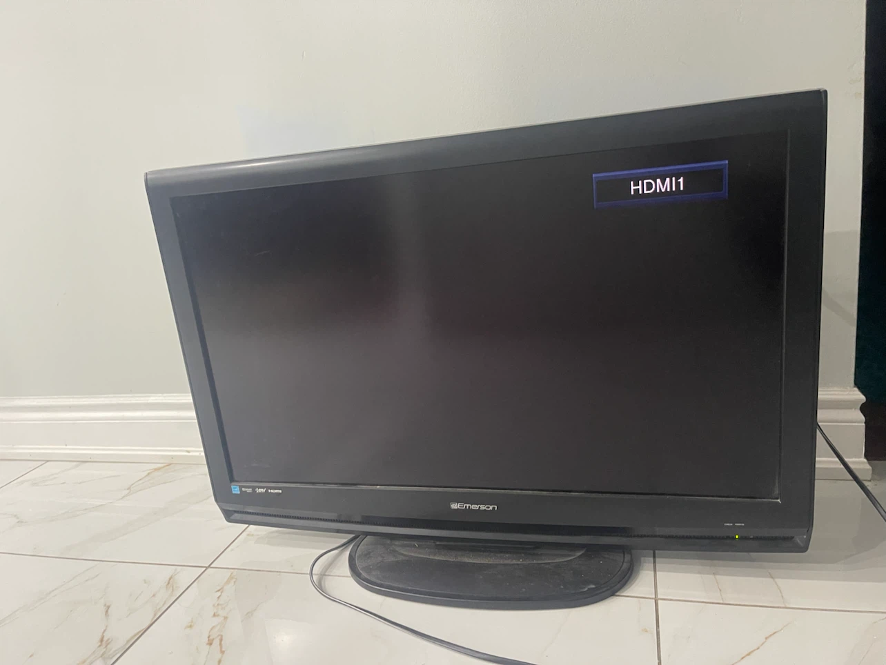 Emerson LC320EMX Television remote not include it