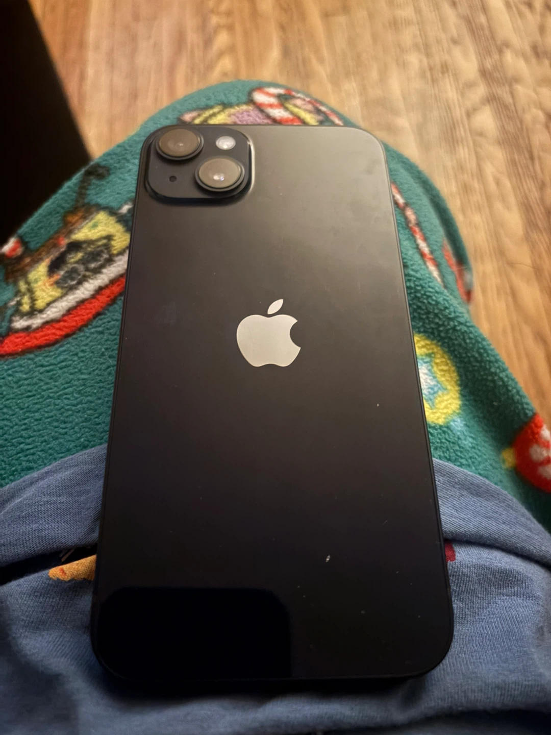iPhone 14 Plus - photo 2