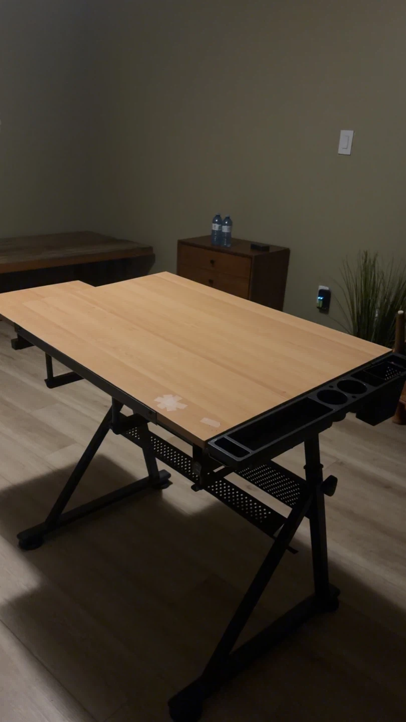 Adjustable Drafting Table