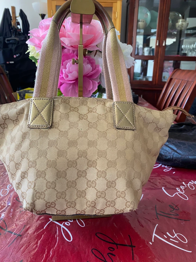 Gucci GG Canvas Tote Bag - photo 3