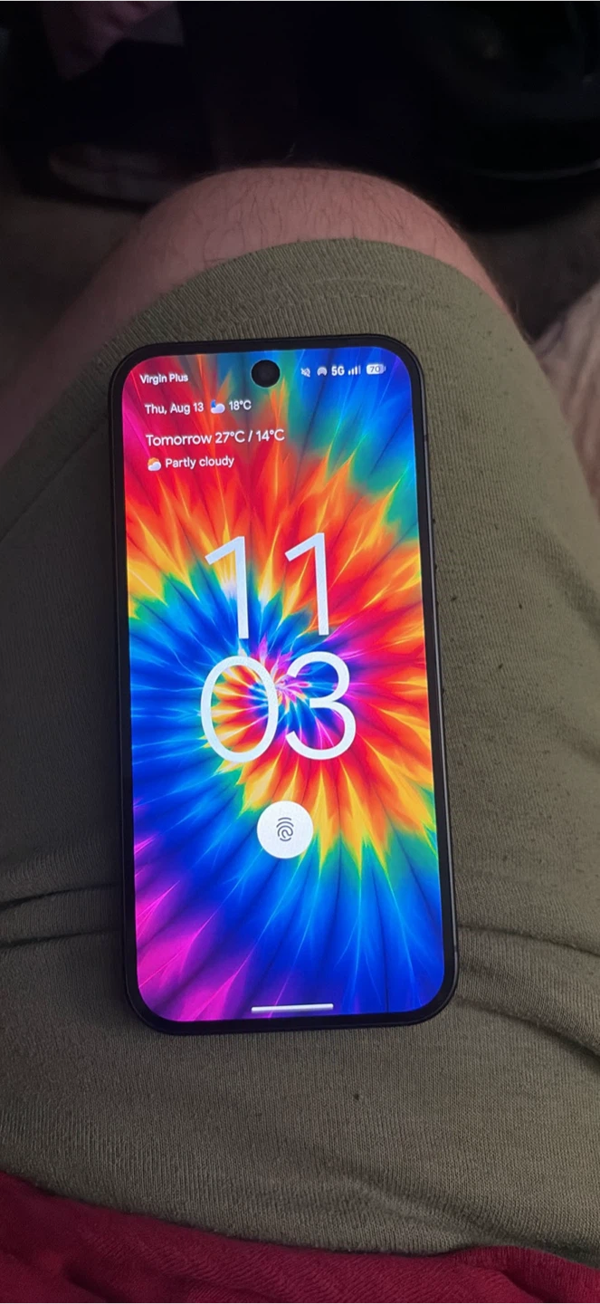 Google Pixel 10 Smartphone- obsidian