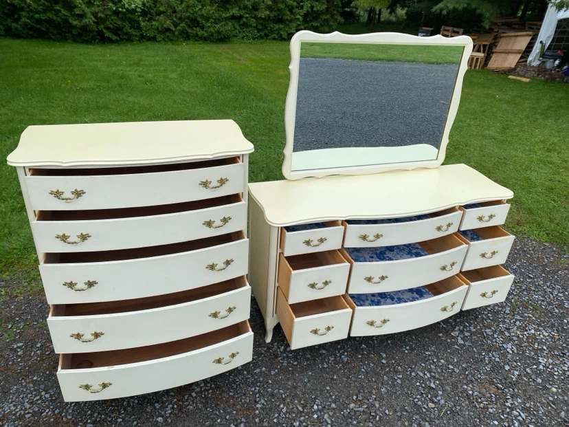 Knechtel French Provincial Off White Dresser Set (CAN DELIVER) - photo 5