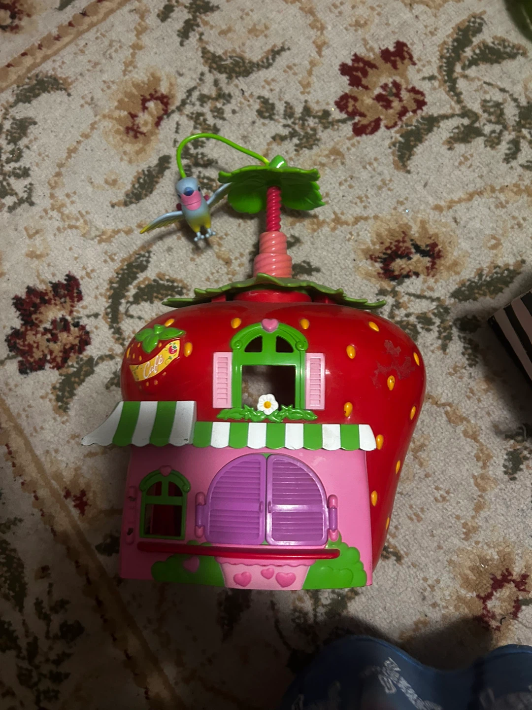 Strawberry Shortcake Berry Happy Home Playset with Figures - photo 3