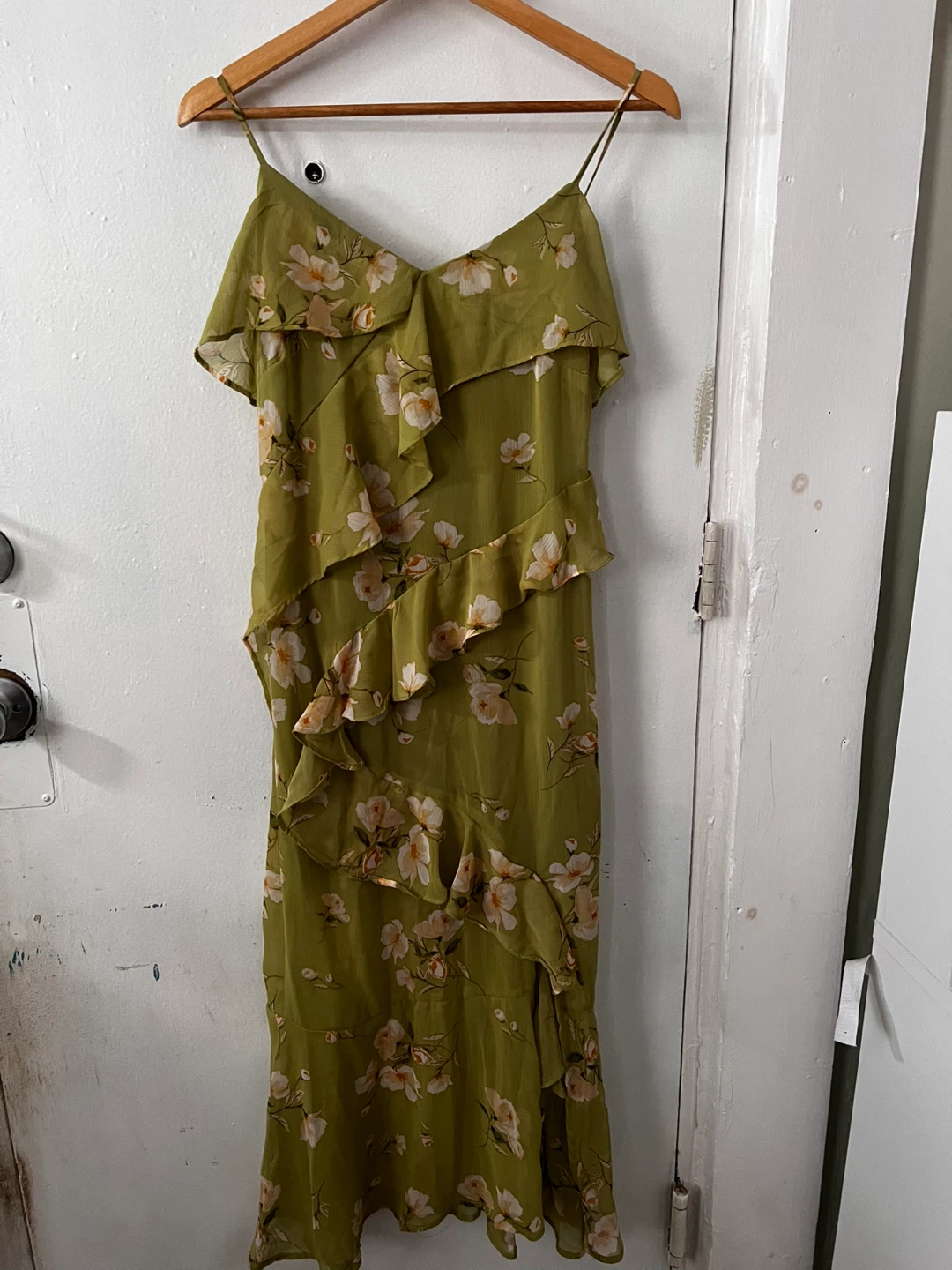 Green Floral Ruffle Maxi Dress and STRIPED LOFT DRESS Small - photo 2