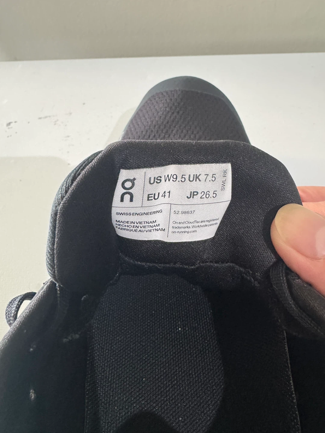For Sale- Cloud runner waterproof