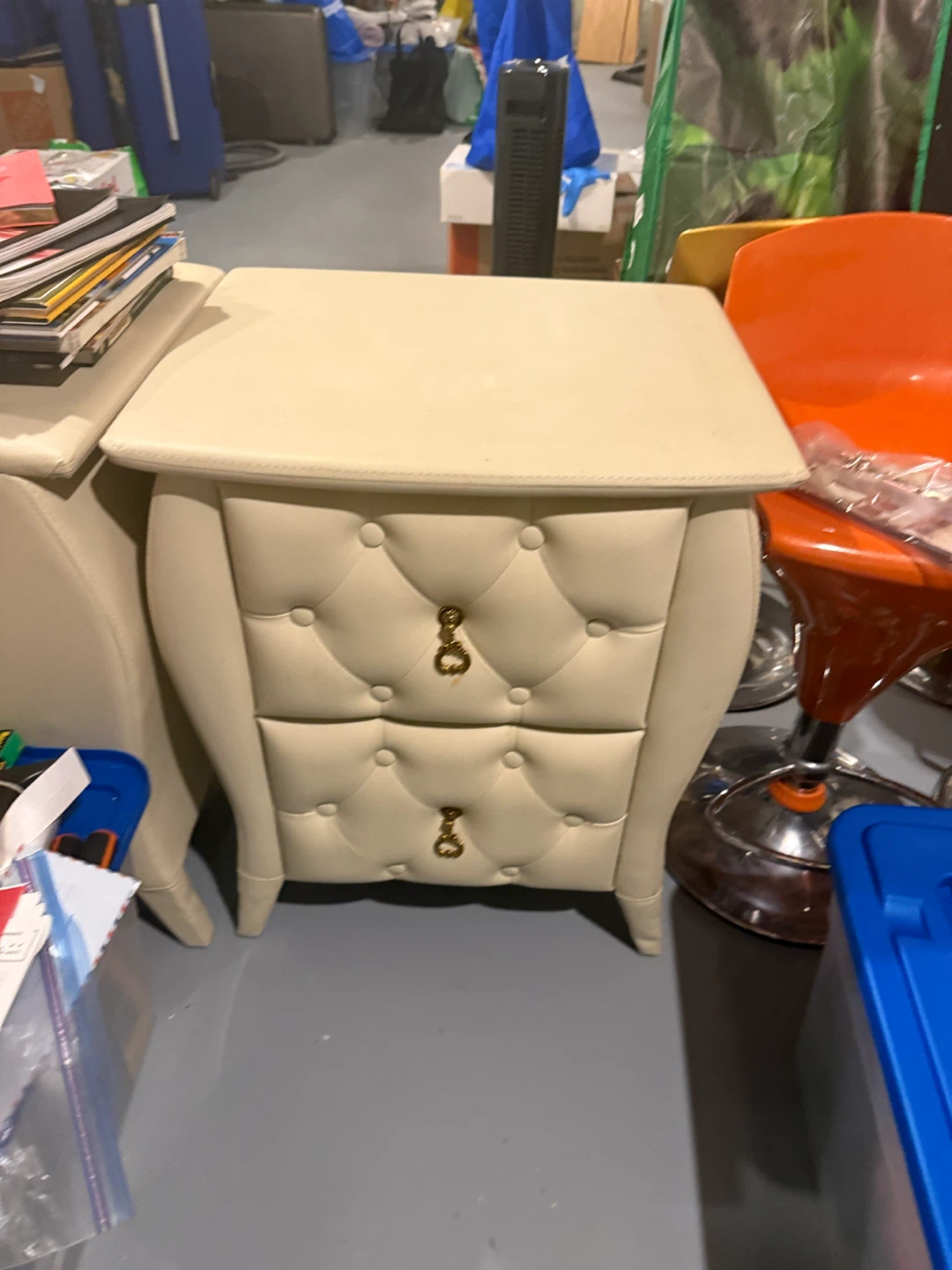 Cream Tufted Nightstand with 2 Drawers x 2 - photo 5