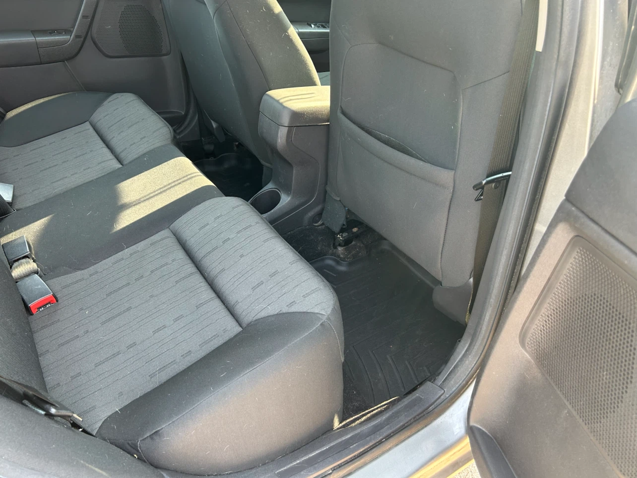 Ford Focus Sedan - Silver - photo 4