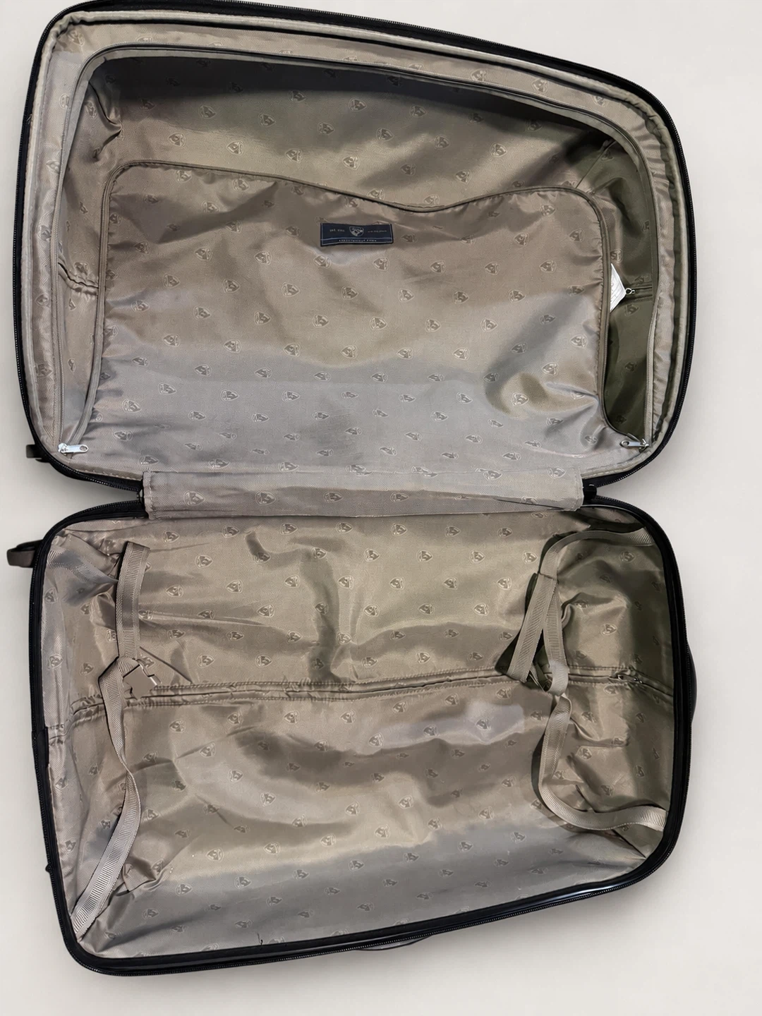 Heys Lightweight Pro Large 30-Inch Hardshell Suitcase - photo 3