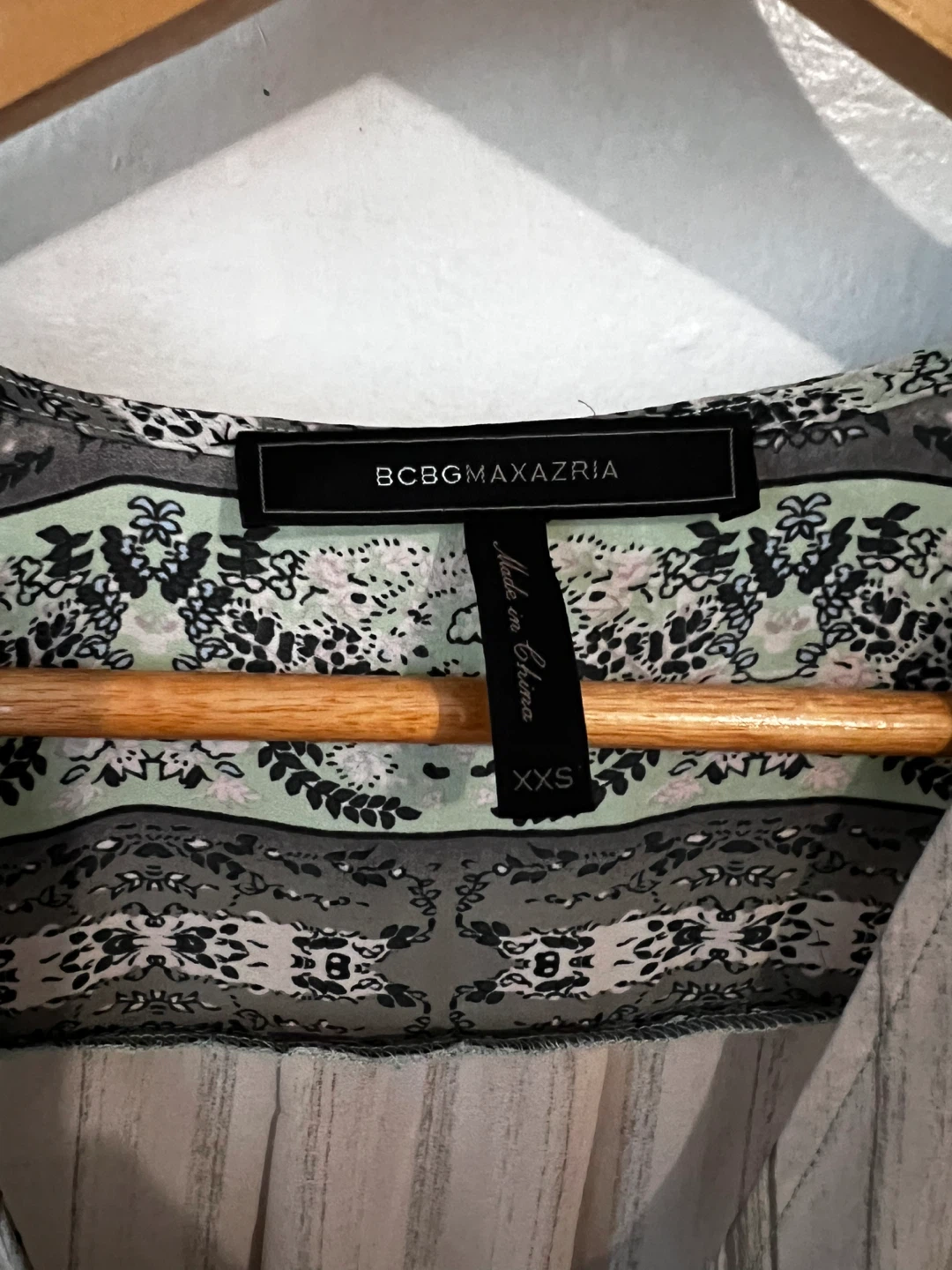 BCBGMAXAZRIA Striped Kimono Style Top XXS - photo 4