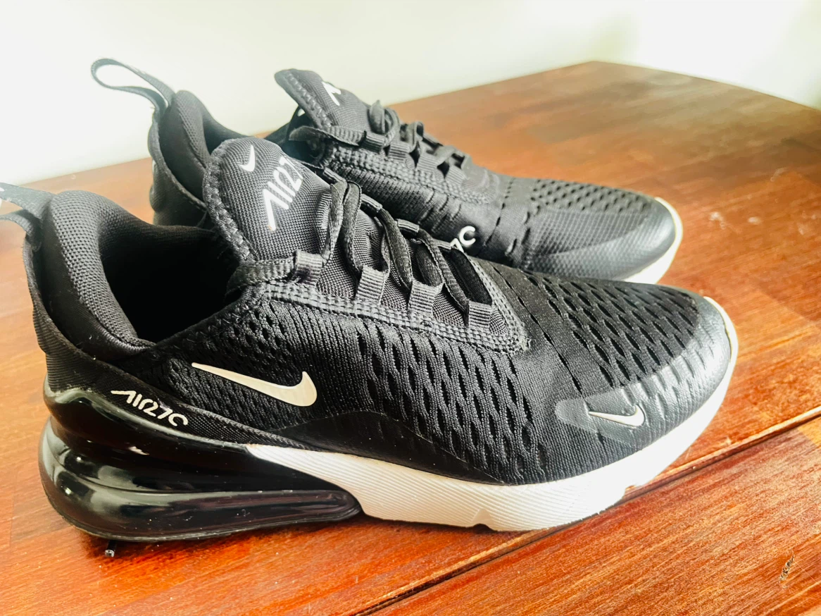 Nike Air Max 270 women’s  Running Shoes - photo 2