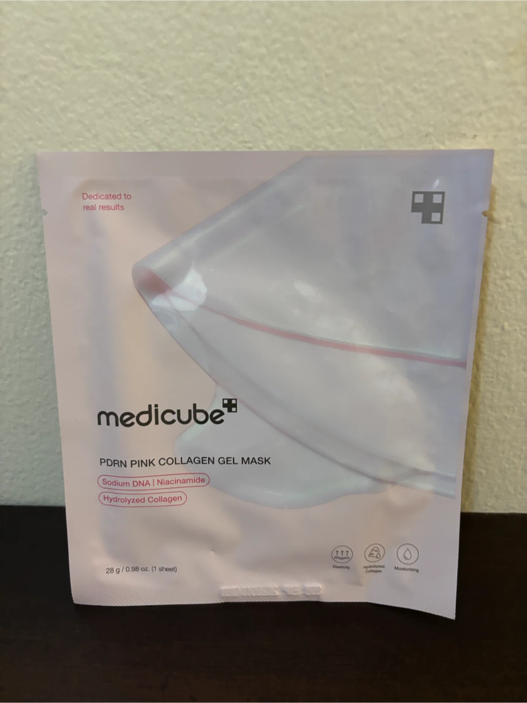 NEW-Medicube PDRN Pink Collagen Gel Mask