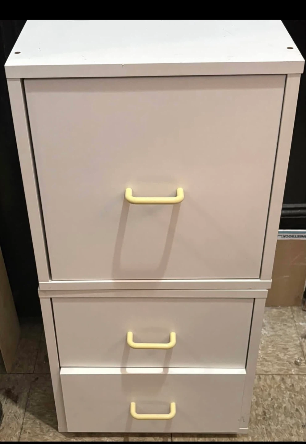 2-Drawer white Filing Cabinet - photo 2