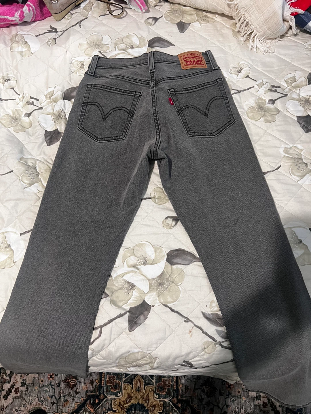 Levi's Wedgie Straight Jeans - Gray - Size 27