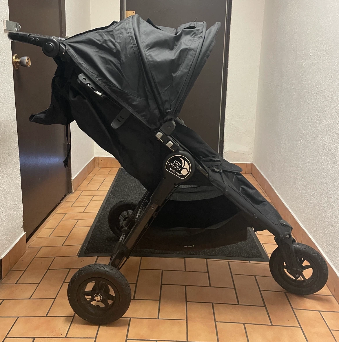 Baby Jogger City Mini GT Stroller - photo 3
