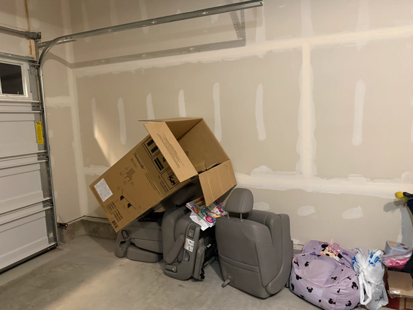 Moving boxes - photo 2