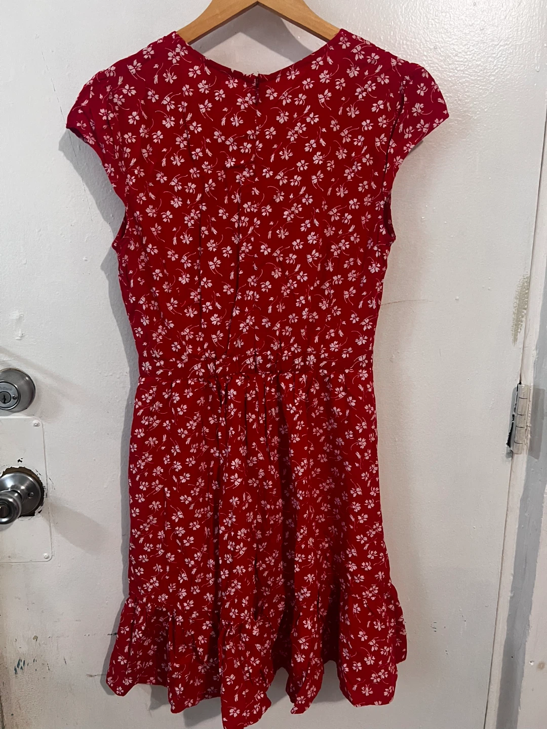 J.Crew Mercantile Red Floral Wrap Dress Size 4 - photo 2