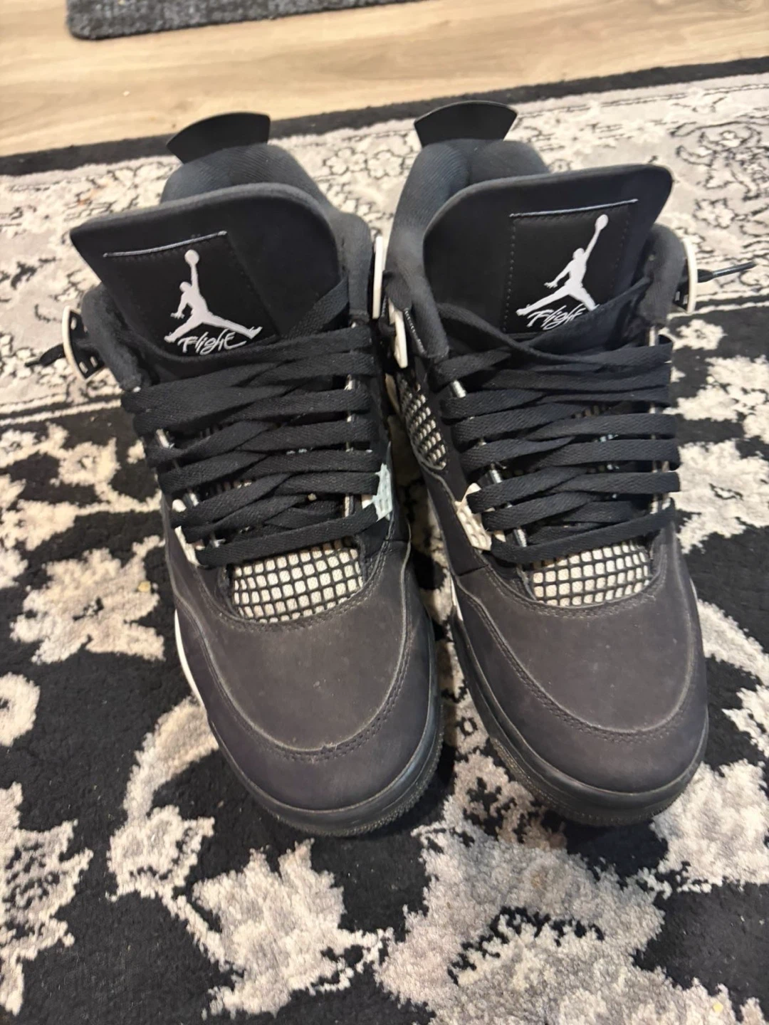 Air Jordan 4 "Black Cat" US 10.5